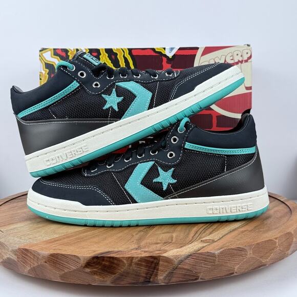 Converse x Liverpool FC Men's 8.5 Sneakers Fastbreak Pro Mid Black Teal A12785C - Picture 1 of 14